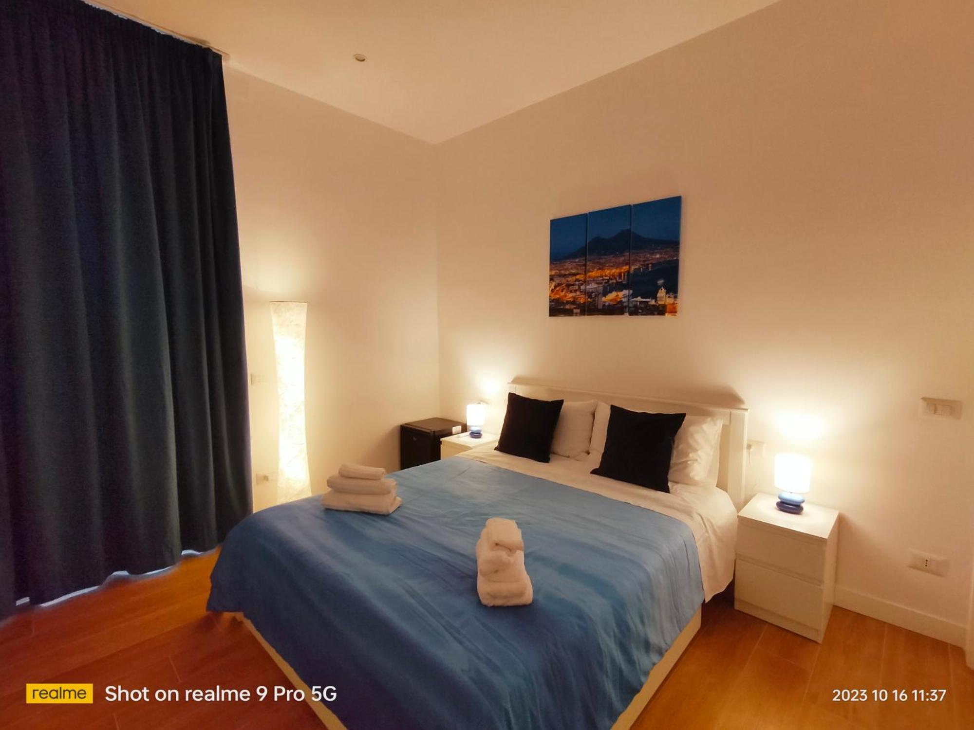 나폴리 Le Follie Parthenopee B&B 외부 사진